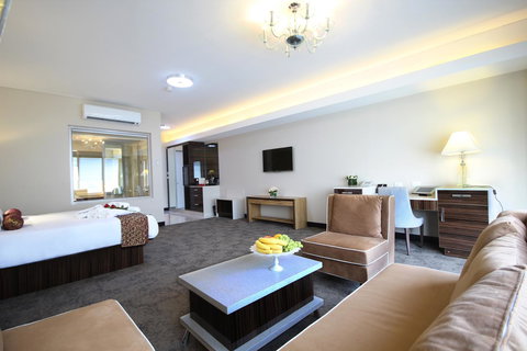 Swan River Hotel - Geraldton Accommodation 41