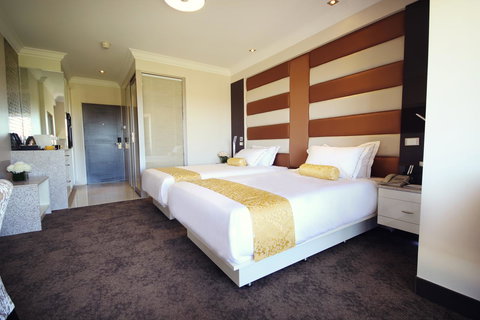 Swan River Hotel - Geraldton Accommodation 33