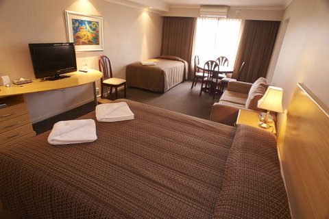 Dog Rock Motel - Geraldton Accommodation 40
