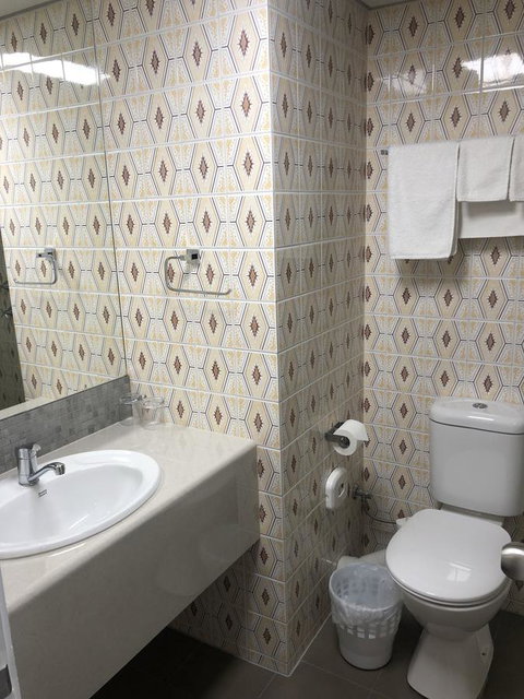 Dog Rock Motel - Geraldton Accommodation 14