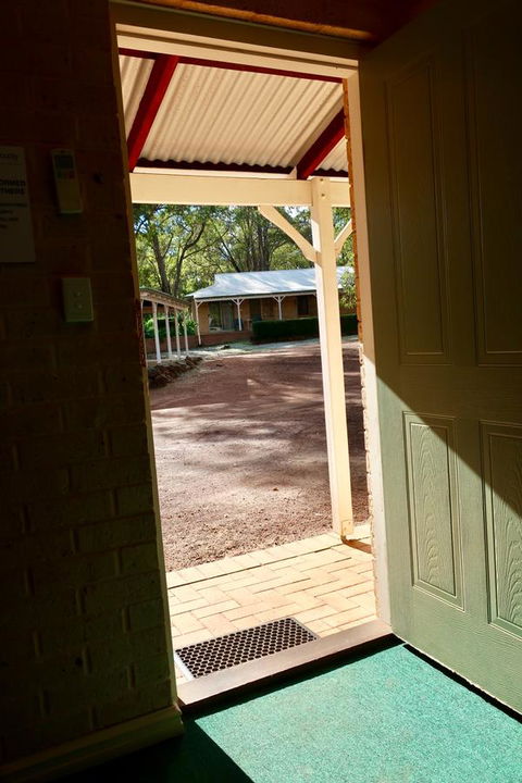 Travellers Rest Motel - Geraldton Accommodation 23