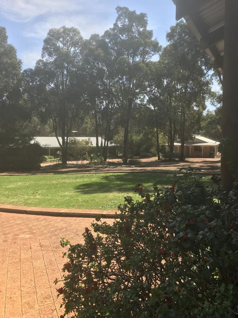 Travellers Rest Motel - Geraldton Accommodation 5