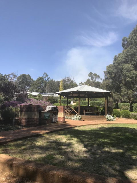 Travellers Rest Motel - Geraldton Accommodation 2