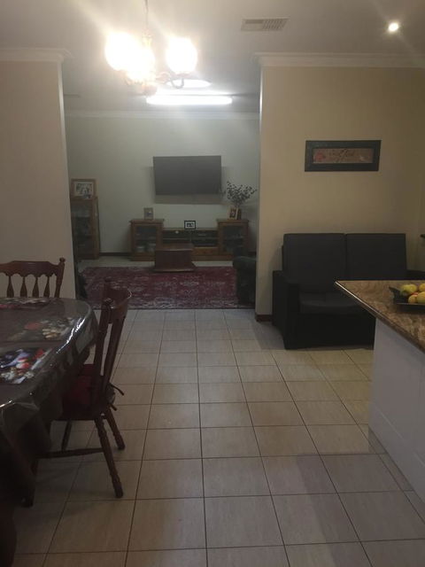 Travellers Rest Motel - Geraldton Accommodation 8
