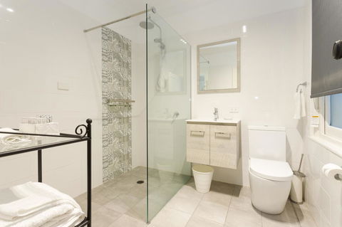 Blue Door Apartments - Geraldton Accommodation 1