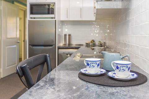 Blue Door Apartments - Geraldton Accommodation 16
