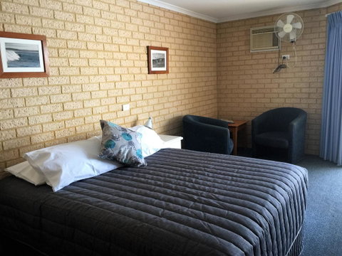 Kalbarri Seafront Villas - Geraldton Accommodation 28