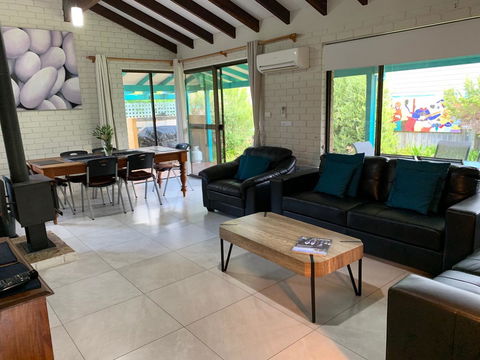 Beachside Prevelly Villas - Geraldton Accommodation 3