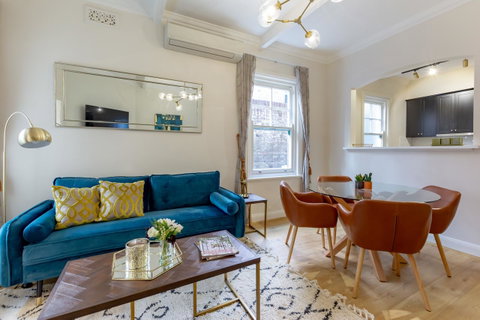 Heritage Townhouse Near Harbour Bridge - Geraldton Accommodation 0