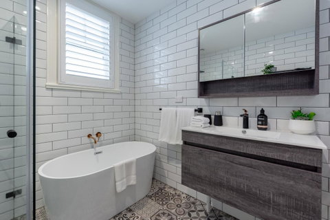 Heritage Townhouse Near Harbour Bridge - Geraldton Accommodation 9