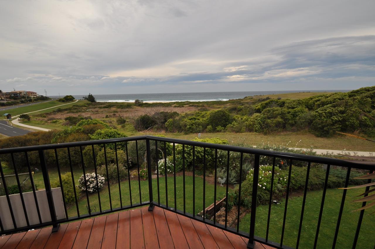 Tinpot ACT Geraldton Accommodation