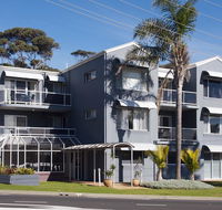 Mollymook Cove Apartments - Geraldton Accommodation