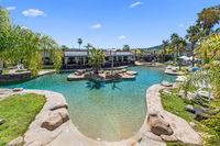 Book Lavington Accommodation Vacations Geraldton Accommodation Geraldton Accommodation