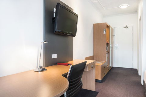 Metro Hotel Miranda - Geraldton Accommodation 11