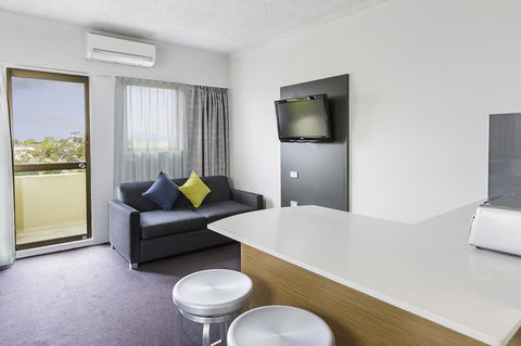 Metro Hotel Miranda - Geraldton Accommodation 8