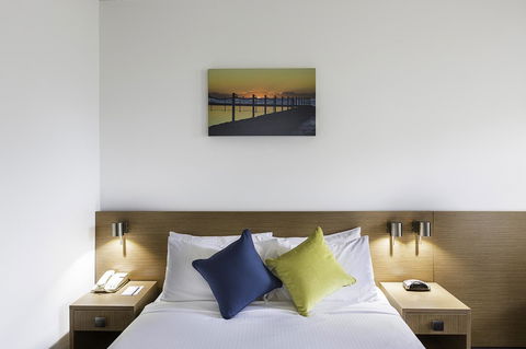 Metro Hotel Miranda - Geraldton Accommodation 2