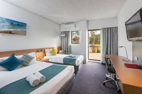 Metro Hotel Miranda - Geraldton Accommodation 0