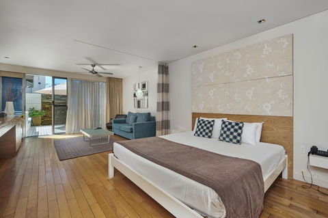 Waves Byron Bay - Geraldton Accommodation 42