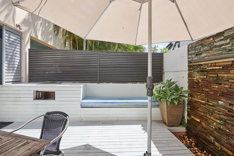 Waves Byron Bay - Geraldton Accommodation 37