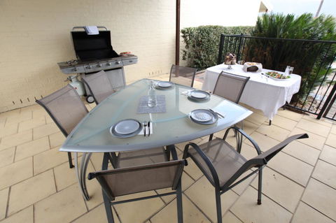 Great Escape Lofts - Geraldton Accommodation 25