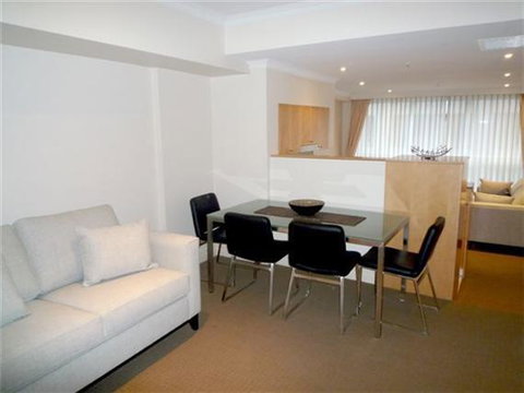 Wyndel Apartments Sydney CBD - Bond - Geraldton Accommodation 12