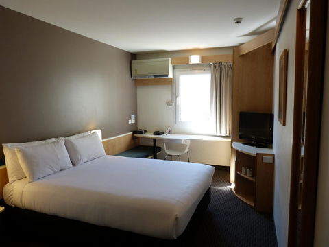 Ibis Thornleigh - Geraldton Accommodation 3
