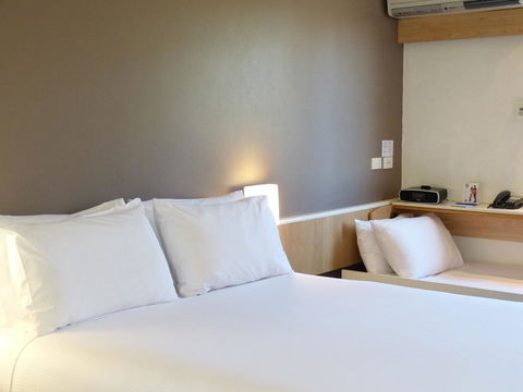 Ibis Thornleigh - Geraldton Accommodation 21