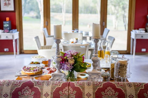 Thistle Hill Guesthouse - Walk To Many Wineries And Restaurants - Geraldton Accommodation 20