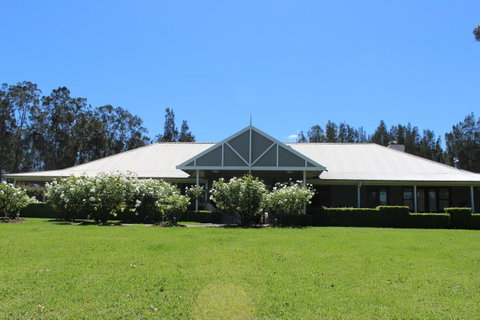 Thistle Hill Guesthouse - Walk To Many Wineries And Restaurants - Geraldton Accommodation 1