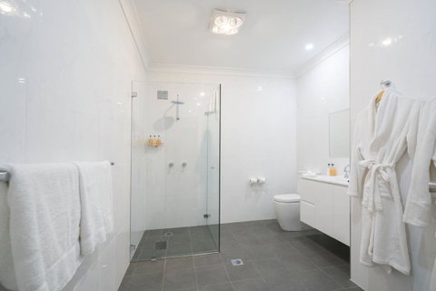 Thistle Hill Guesthouse - Walk To Many Wineries And Restaurants - Geraldton Accommodation 42
