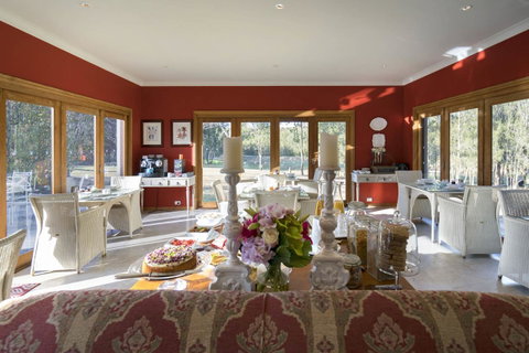 Thistle Hill Guesthouse - Walk To Many Wineries And Restaurants - Geraldton Accommodation 21