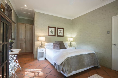 Thistle Hill Guesthouse - Walk To Many Wineries And Restaurants - Geraldton Accommodation 27