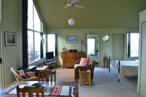 Bundle Hill Cottages - Geraldton Accommodation 44