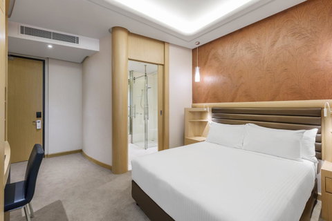 Rydges Australia Square, Formerly Tank Stream Hotel - Geraldton Accommodation 12