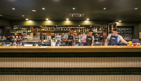 Nightcap At Caringbah Hotel - Geraldton Accommodation 7
