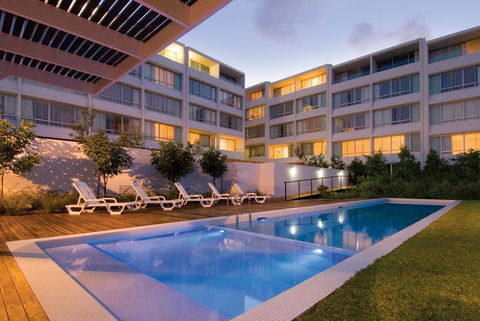 Oaks Nelson Bay Lure Suites - Geraldton Accommodation 0