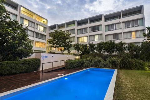Oaks Nelson Bay Lure Suites - Geraldton Accommodation 9