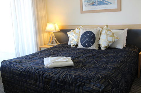The Boathouse Resort Luxury Apartments - Geraldton Accommodation 15