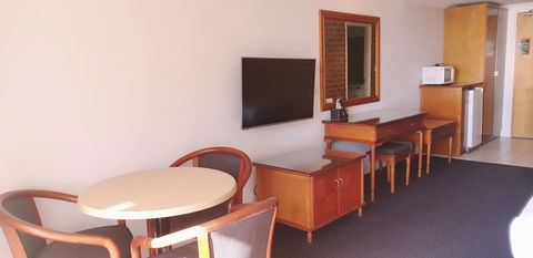 Marina Resort - Geraldton Accommodation 26