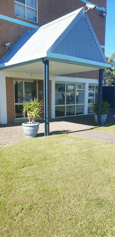 Marina Resort - Geraldton Accommodation 24