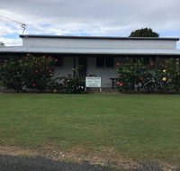 Hat Head Beach Cottage 1 - Geraldton Accommodation