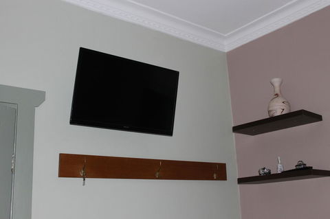 Boot Makers Cottage - Geraldton Accommodation 14