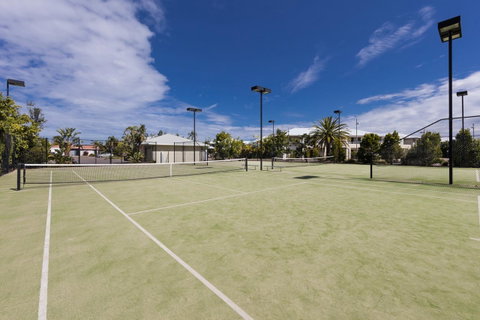 Oaks Port Stephens Pacific Blue Resort - Geraldton Accommodation 4