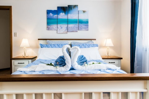 Ambience - Geraldton Accommodation 10