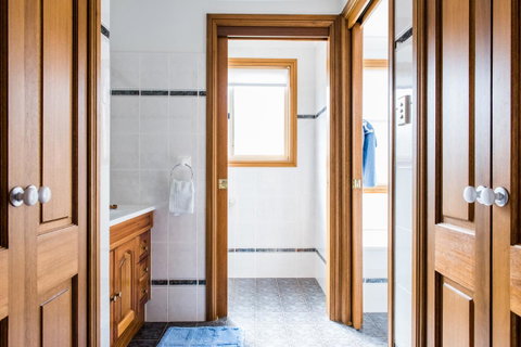 Ambience - Geraldton Accommodation 18