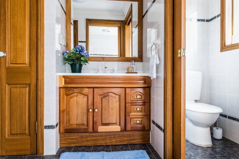 Ambience - Geraldton Accommodation 19