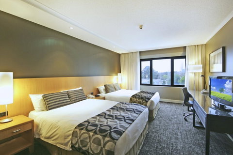 PARKROYAL Parramatta - Geraldton Accommodation 28
