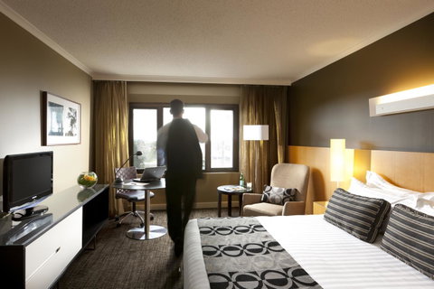 PARKROYAL Parramatta - Geraldton Accommodation 8