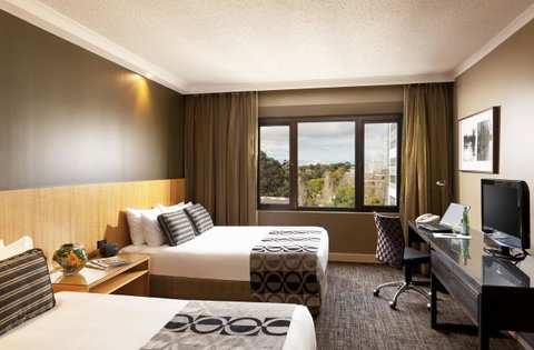 PARKROYAL Parramatta - Geraldton Accommodation 5