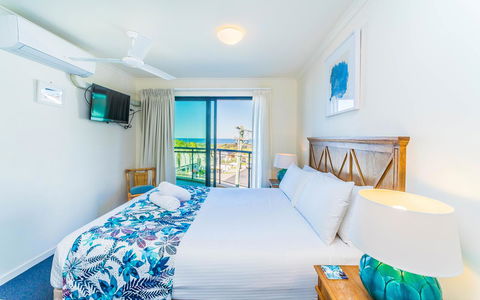The Cove Yamba - Geraldton Accommodation 17